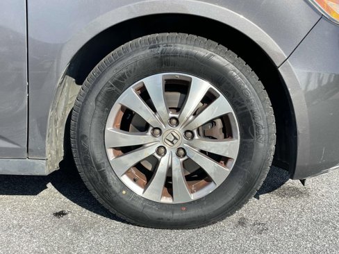 Used 2015 Honda Odyssey EX-L image 32