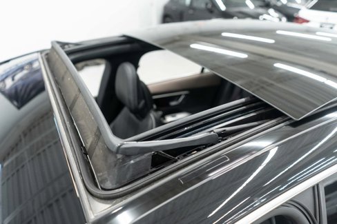 Used 2023 Mercedes-Benz EQE 500 4MATIC Sedan image 55