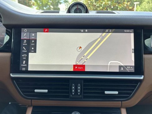 Used 2019 Porsche Cayenne Turbo image 22