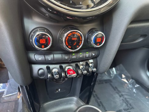 Certified 2023 MINI Cooper S image 24
