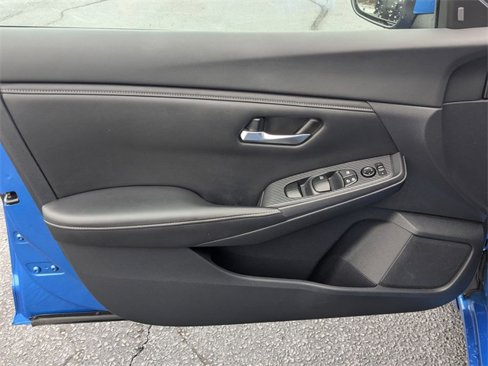 Used 2020 Nissan Sentra SV image 12