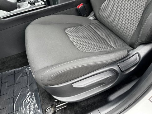 Used 2024 Kia Sportage LX image 15