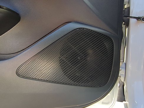 Used 2022 Toyota Corolla LE image 15