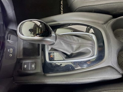 Used 2019 Nissan Rogue SL w/ Premium Package image 15