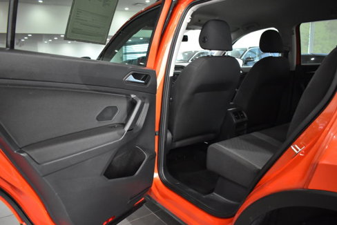 Used 2019 Volkswagen Tiguan S w/ 3rd Row Seat Package image 29