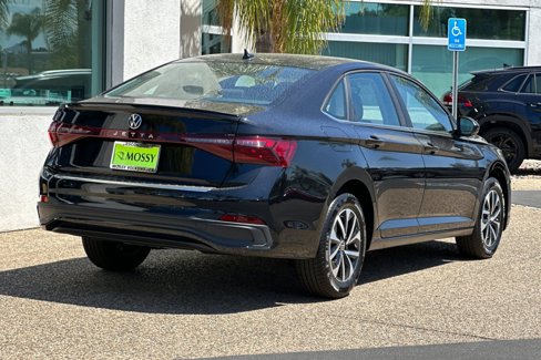 New 2025 Volkswagen Jetta S image 4