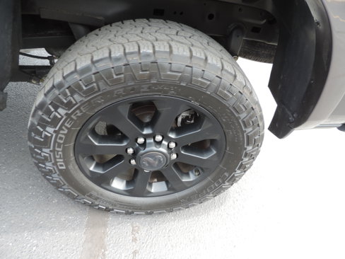 Used 2020 RAM 2500 Laramie w/ Night Edition image 23