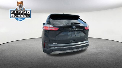 Used 2021 Ford Edge SEL w/ Convenience Package image 8