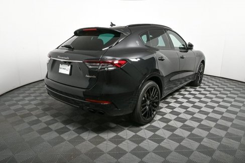 Certified 2022 Maserati Levante GT image 26