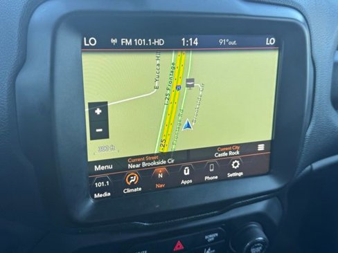 Certified 2021 Jeep Renegade Latitude image 35