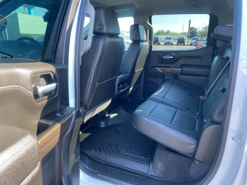 Used 2022 Chevrolet Silverado 1500 LT Trail Boss w/ Convenience Package II image 17