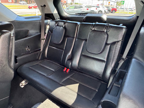 Used 2020 Ford Explorer XLT w/ Equipment Group 202A image 17