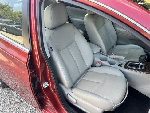 Used 2015 Nissan Sentra SL image 14