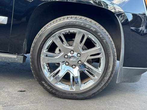 Used 2015 Cadillac Escalade Premium image 6