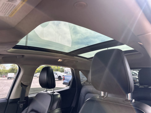 Used 2020 Ford Escape SE Sport image 27
