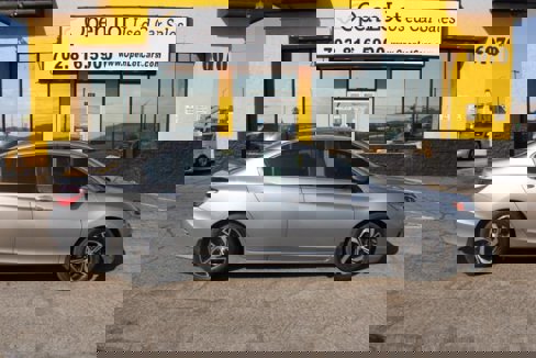 Used 2017 Honda Accord LX image 4