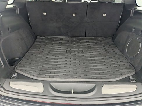 Used 2018 Jeep Grand Cherokee High Altitude image 30