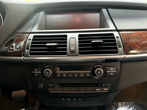 Used 2012 BMW X5 xDrive35i w/ Convenience Pkg image 18