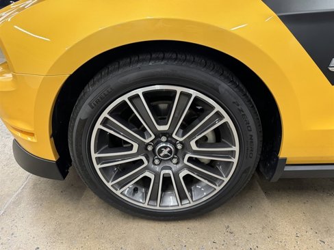 Used 2011 Ford Mustang GT Premium w/ GT Coupe Accessory Pkg 1 image 7