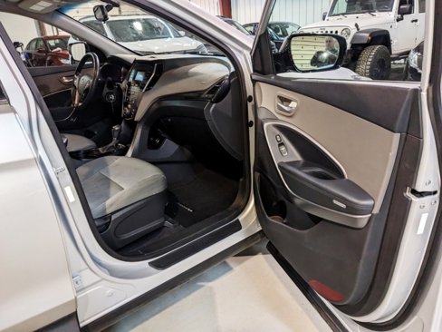 Used 2014 Hyundai Santa Fe Sport w/ Popular Equipment Package 02 image 27