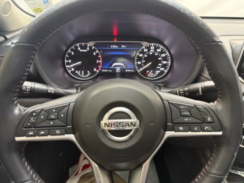 Used 2021 Nissan Sentra SR w/ SR Premium Package image 12