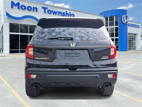 Used 2021 Honda Passport Sport image 5
