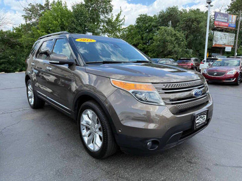 Used 2015 Ford Explorer Limited w/ Equipment Group 302A image 4