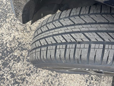 Used 2019 Ford Edge ST w/ Cold Weather Package image 36