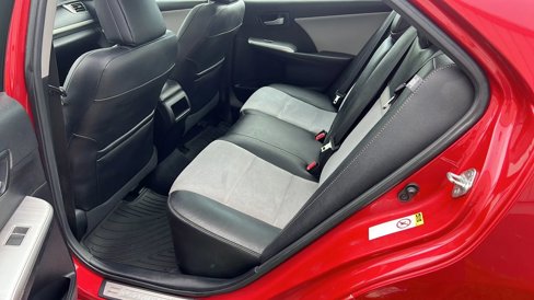 Used 2012 Toyota Camry XLE image 7
