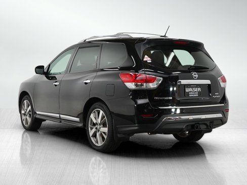 Used 2013 Nissan Pathfinder Platinum w/ Platinum Premium Pkg image 3