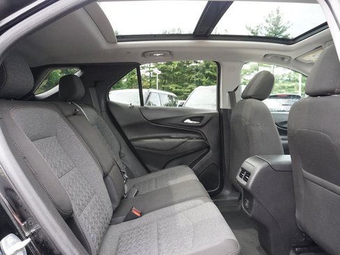 Used 2023 Chevrolet Equinox LT image 34