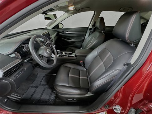 Used 2024 Nissan Altima 2.5 SR image 16