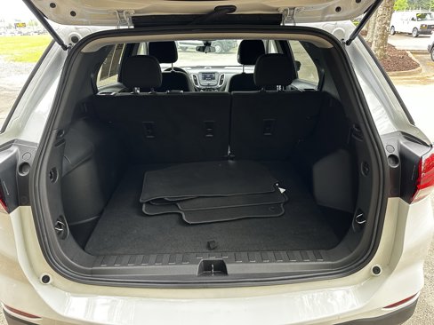 Used 2022 Chevrolet Equinox LT image 16