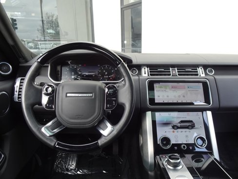 Used 2020 Land Rover Range Rover HSE image 14