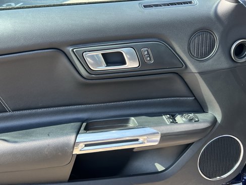 Used 2020 Ford Mustang GT Premium image 12