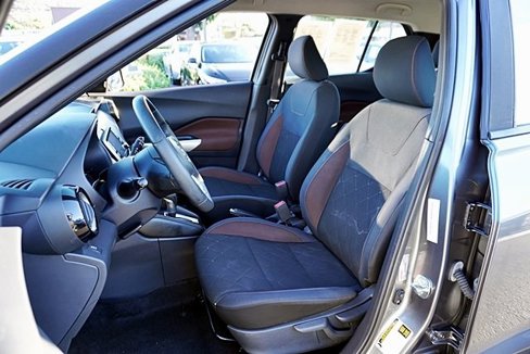 Used 2019 Nissan Kicks SR image 15
