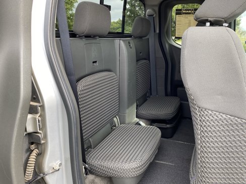 Used 2017 Nissan Frontier SV image 25