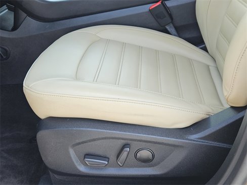 Used 2020 Ford Edge SEL w/ Convenience Package image 23