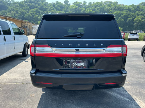 Used 2018 Lincoln Navigator L Reserve image 6