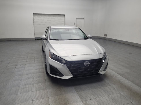 Used 2023 Nissan Altima 2.5 SV image 13