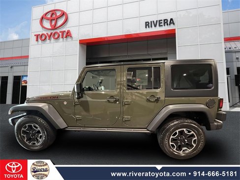 Used 2016 Jeep Wrangler Unlimited Rubicon image 8
