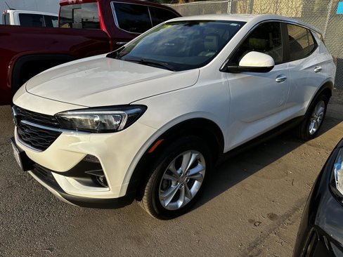Certified 2022 Buick Encore GX Preferred w/ Cold Weather Comfort Package image 1