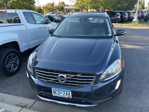 Used 2015 Volvo XC60 3.2 Premier Plus w/ Protection Package image 7