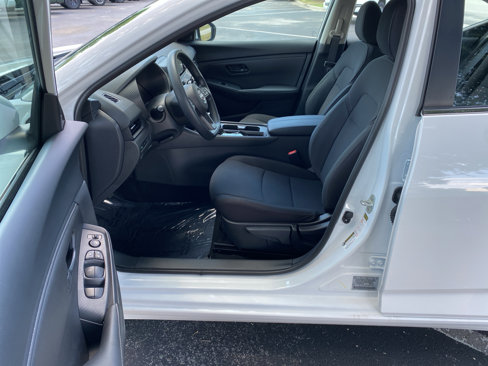 New 2025 Nissan Sentra S image 13