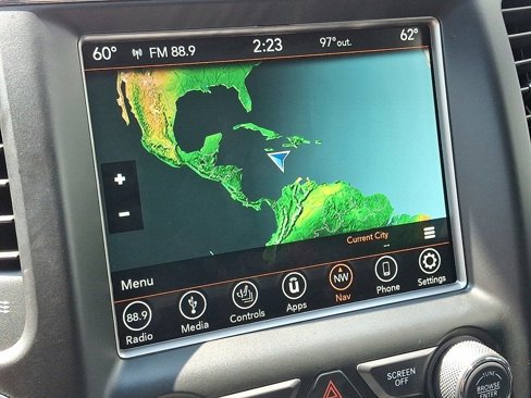 Used 2018 Jeep Grand Cherokee Limited image 19