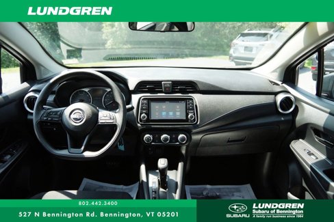 Used 2023 Nissan Versa S image 4