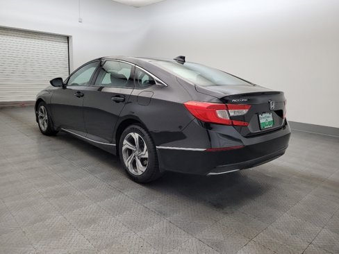 Used 2018 Honda Accord EX image 5
