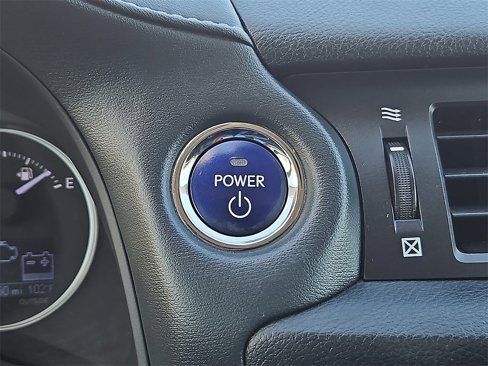 Used 2015 Lexus CT 200h w/ Seat Comfort Package image 24