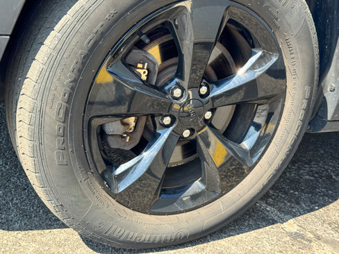 Used 2020 Jeep Cherokee Latitude Plus image 14