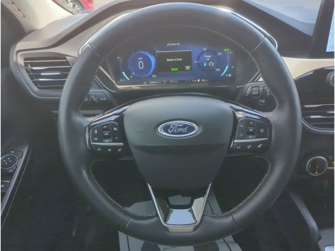 Certified 2022 Ford Escape Titanium w/ Titanium Premium Package image 15
